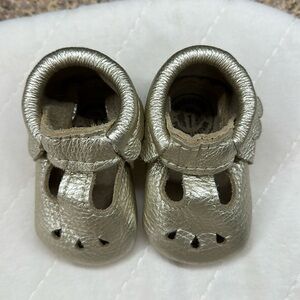 Freshly Picked Platinum Soft Sole Mary Jane